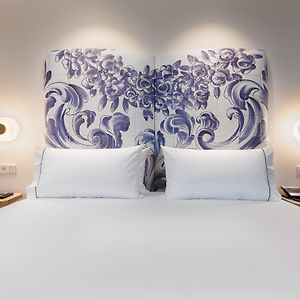 Deluxe Double or Twin Room City View